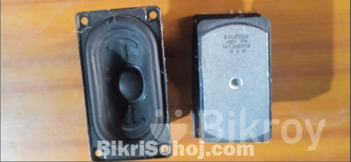 ১২ ওয়াট এবং ৪, ওহম স্পিকার